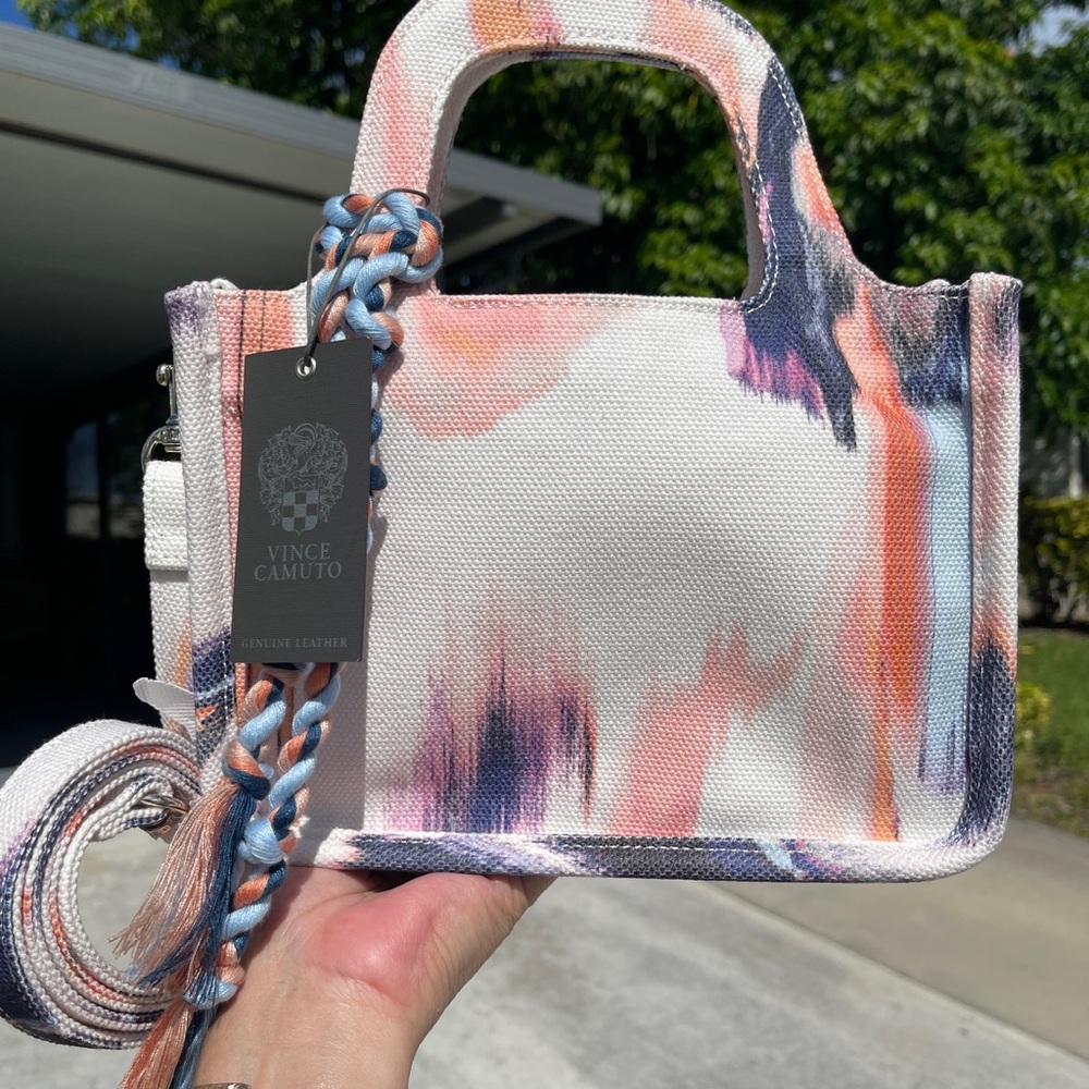 VINCE CAMUTO Printed Small Canvas Tote-Oriel In Blooming Brush - Picture 5 of 13